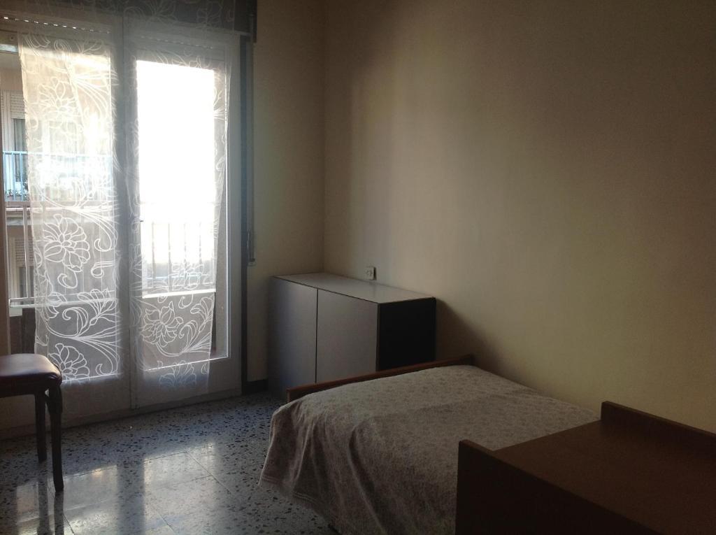 Hostel Alhambra خيرونا الغرفة الصورة